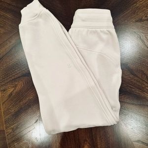 Lululemon Scuba Joggers Size 0